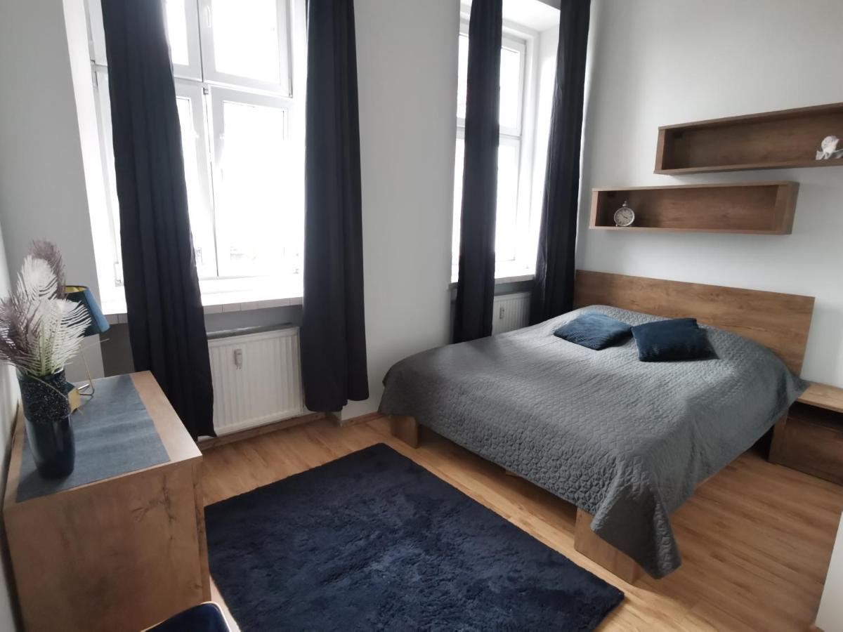 Apartament Na Rynku W Gnieznie Gniezno Luaran gambar